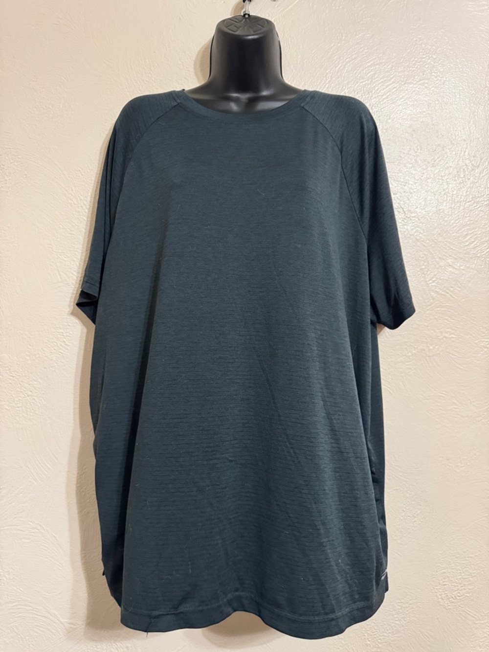 MTA Sport Men's Dark Green Short Sleeve Crew Neck Tee
